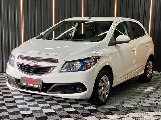 CHEVROLET ONIX 1.4 MPFI LT 8V FLEX 4P MANUAL